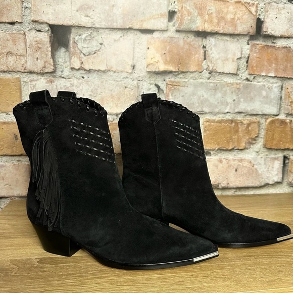 Schutz Alexxa Bootie in black size 8.5B - Picture 6 of 8